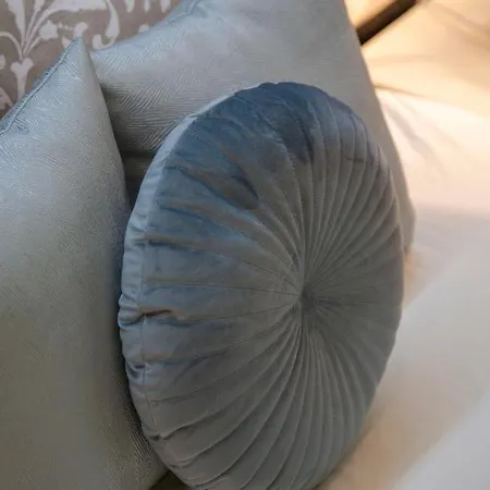 Luxurious & Spacious Downtown In Liszt Ferenc Square Appartamento Budapest